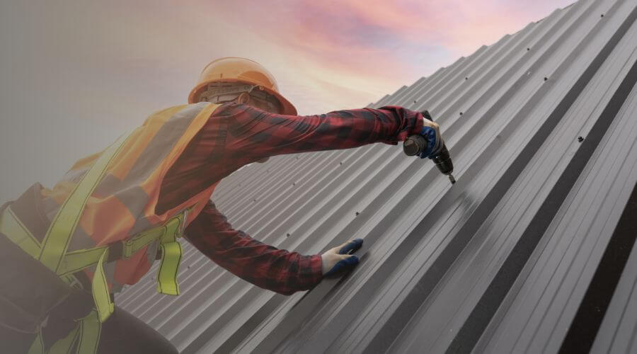 Professional gutter cleaning in Coy, AL